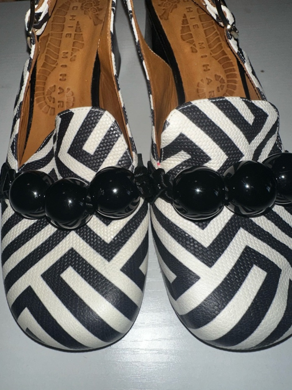 Chie Mihara Black and White Geometric Slingback Mules - Picture 5 of 15